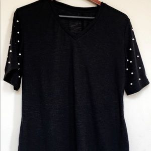 Pearl sleeve top
